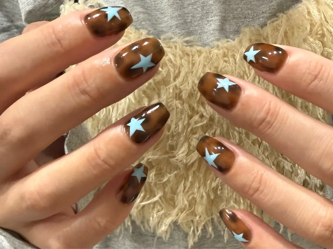ネイル ハンドネイル 💅🏽 SHIORI🌙のネイルデザイン