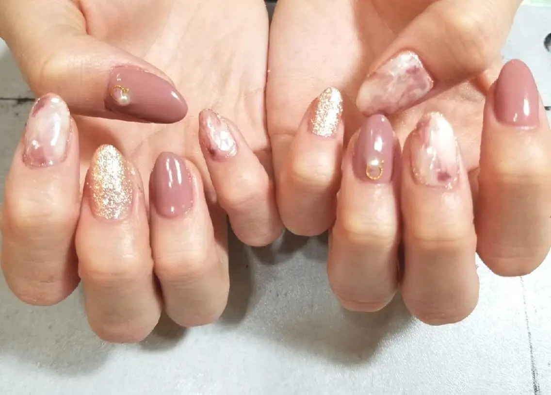 ネイル nijiiro🌈 サトウのネイルデザイン