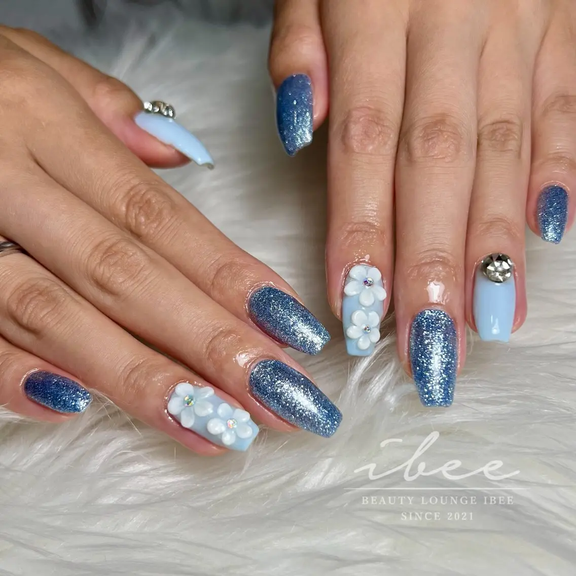 ネイル ハンドネイル ibee nail 🤍yumiのネイルデザイン