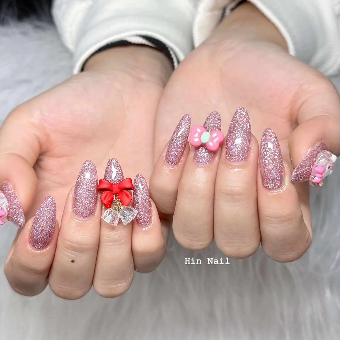 ネイル ハンドネイル HIN NAILのネイルデザイン