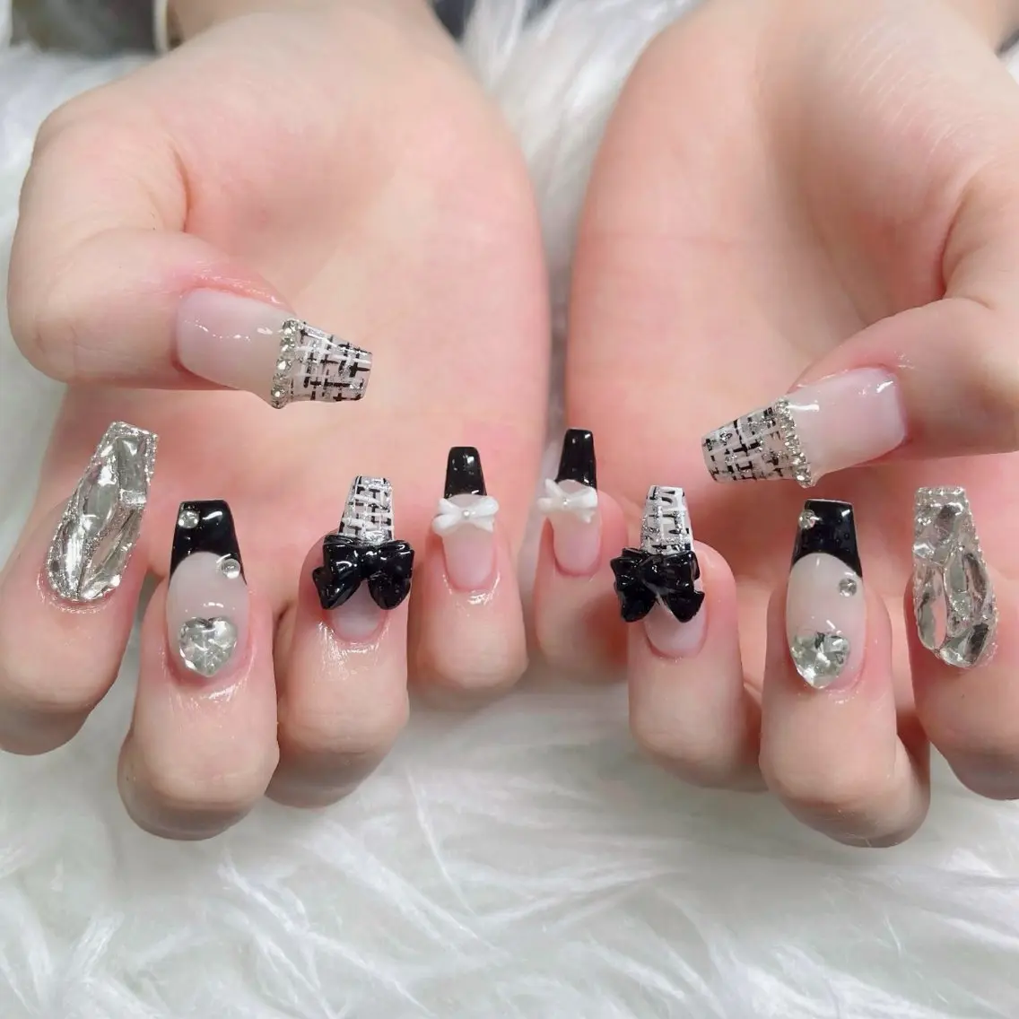 ネイル フットネイル フレンチネイル グラデーション 韓国ネイル ロングネイル ハンドネイル Hani Nail Salonのネイルデザイン