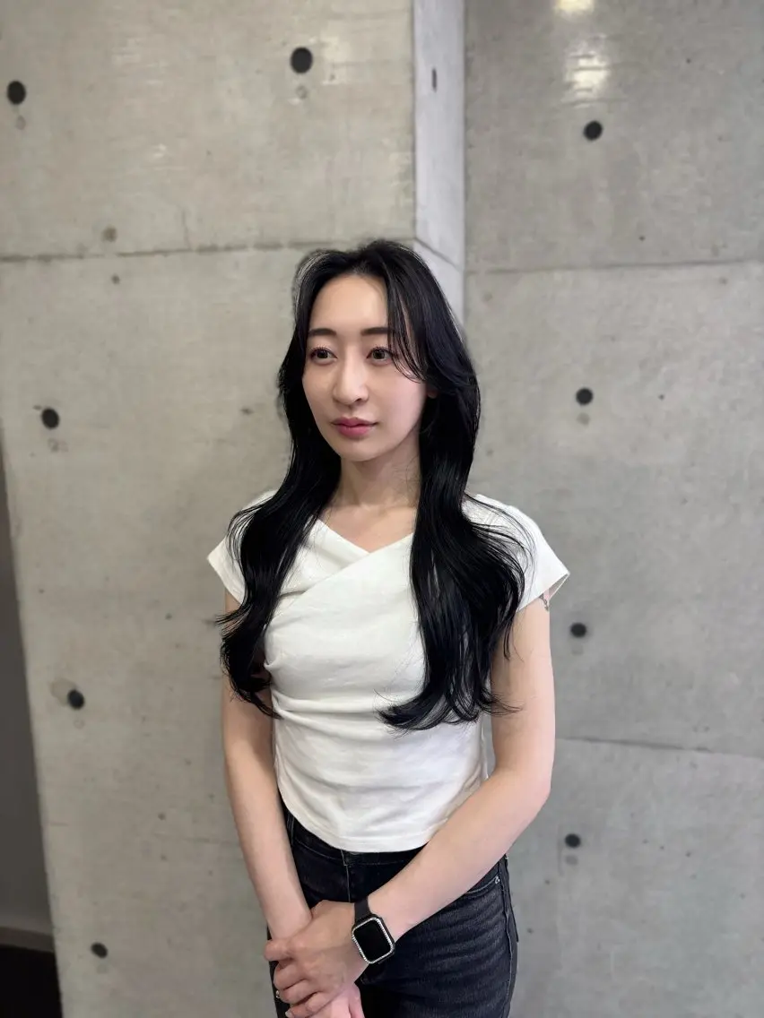 ロング レイヤーカット カット ヘアカラー トリートメント レイヤー/韓国ヘア 慎之介のヘアスタイル