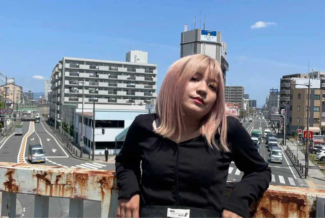 💛カット+ブリーチ(1回)ダブルカラー🧡ハイトーンにしたい方におすすめ☀️の写真