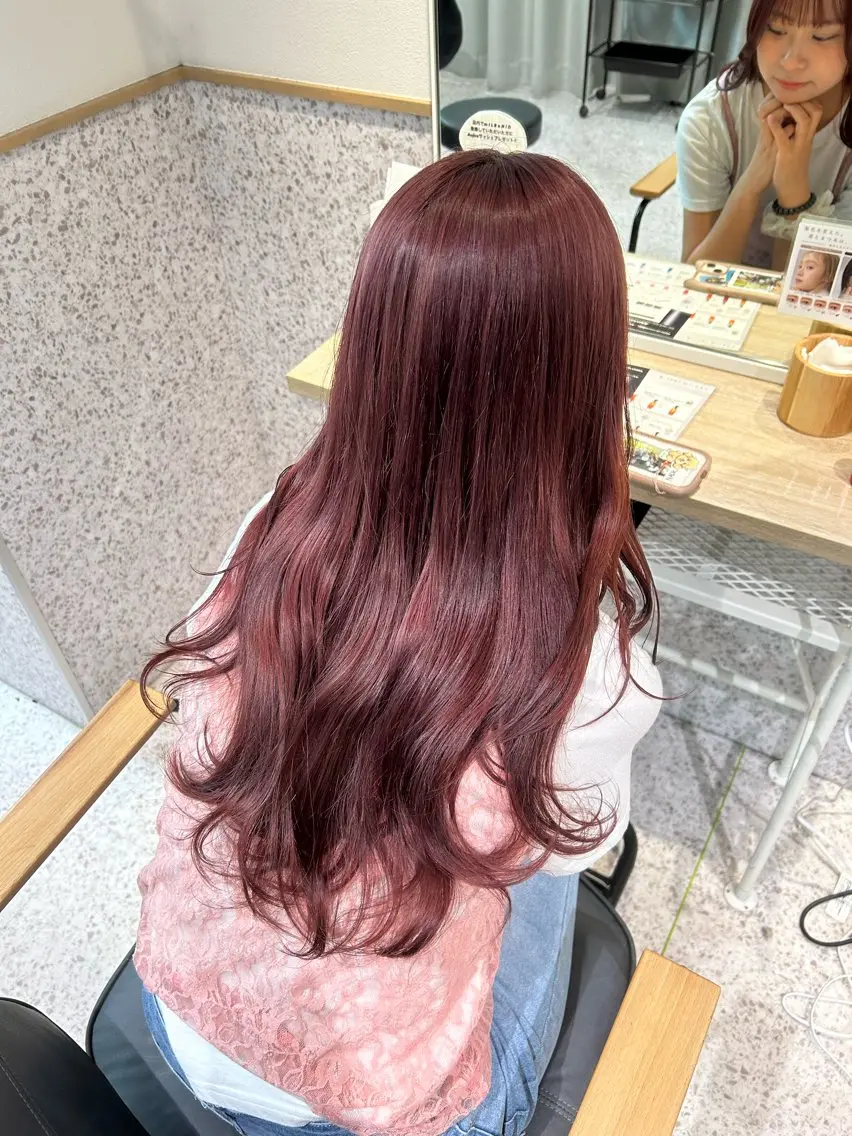 カラー ダブルカラー イヤリングカラー ハイトーンカラー インナーカラー 髪質改善 ヘアカラー ♡ハイトーン★ ネイル/しの♡のヘアスタイル