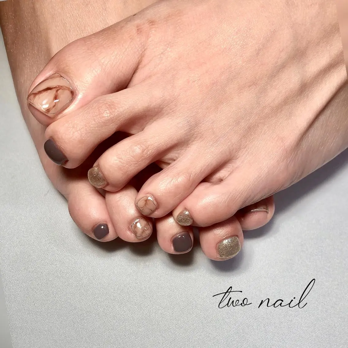 ネイル アートネイル フットネイル ハート 大理石ネイル(マーブル) ニュアンスネイル フットネイル two nailのネイルデザイン