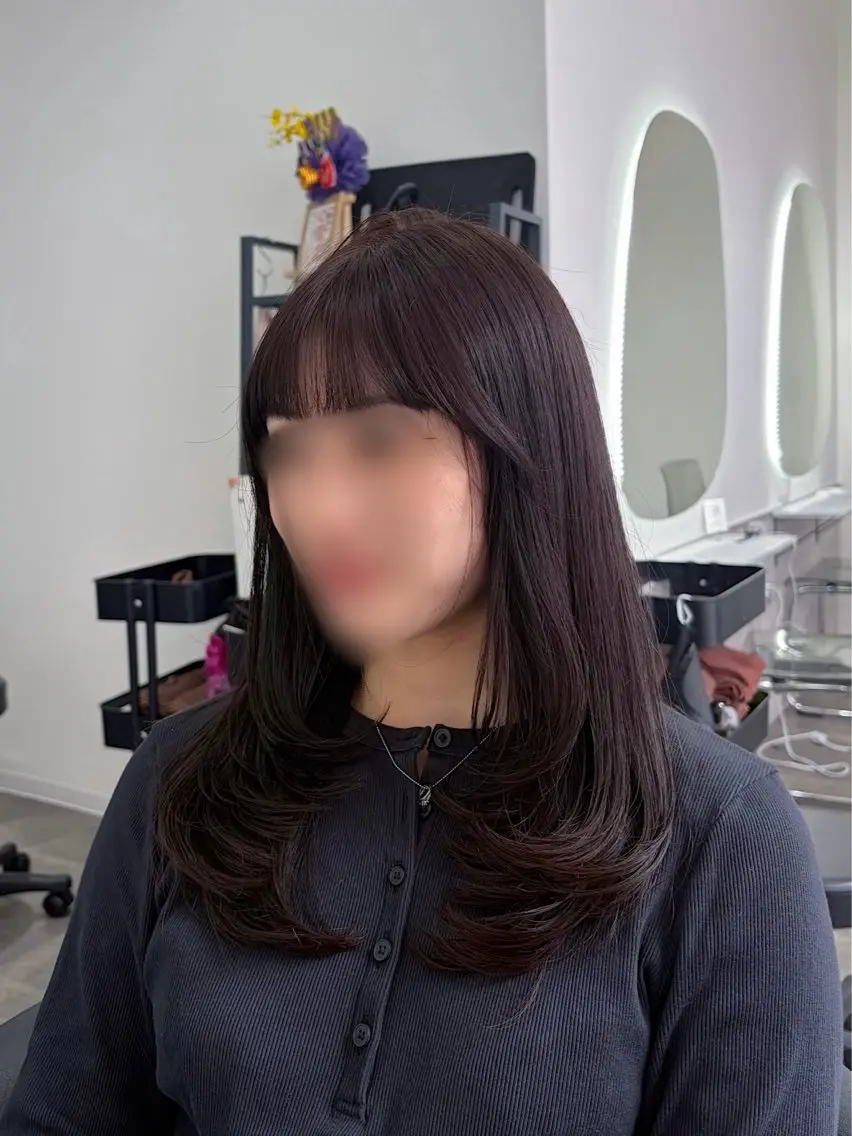 セミロング カラー カット ヘアカラー limitみづき🌙 レイヤーカットのヘアスタイル