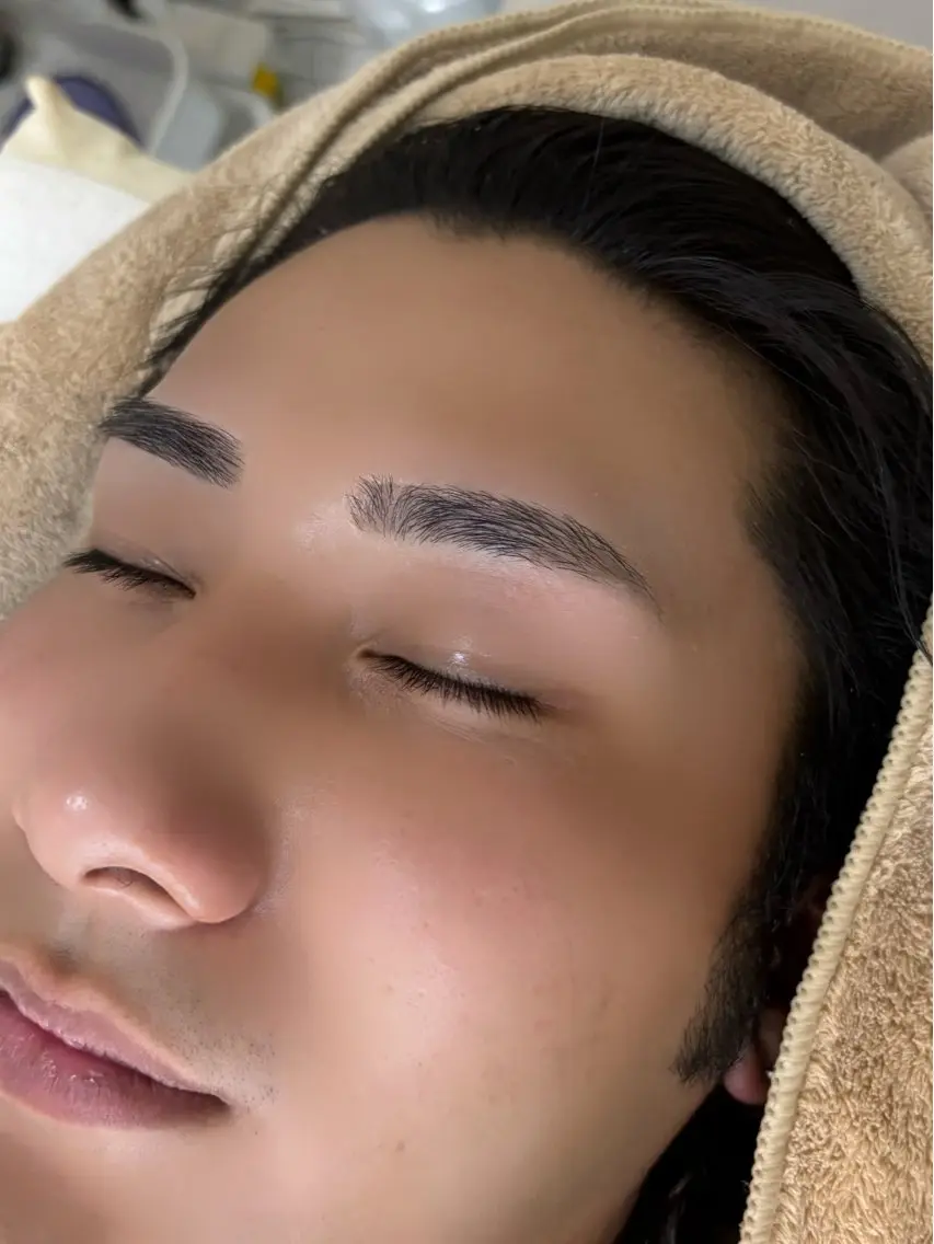 アイブロウ NAGIBROW nanaの眉毛・アイブロウイメージ