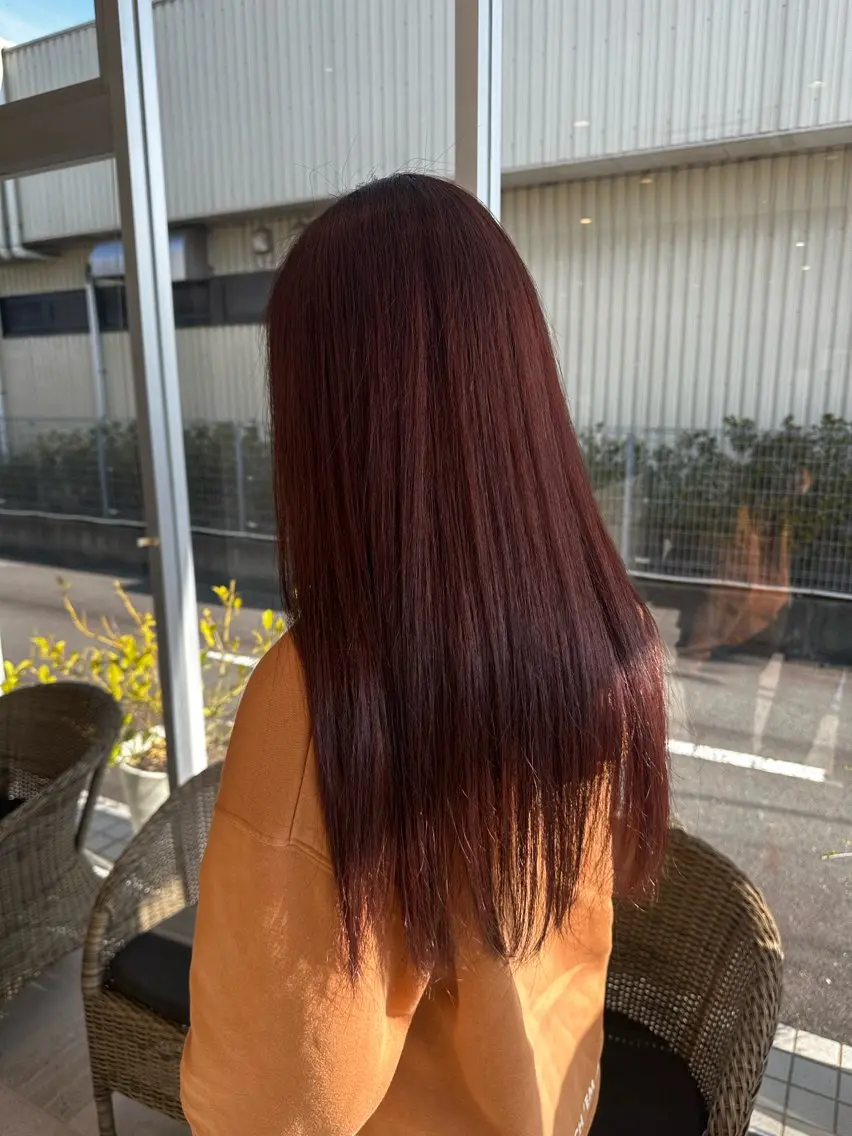 カラー レッドカラー カット ヘアカラー トリートメント 荒木 郁実のヘアスタイル