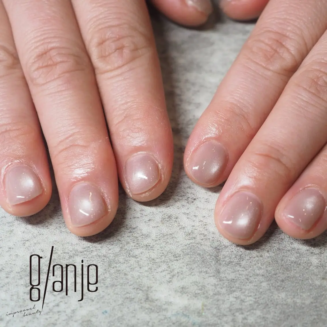 ネイル ハンドネイル glaNje aoiのネイルデザイン