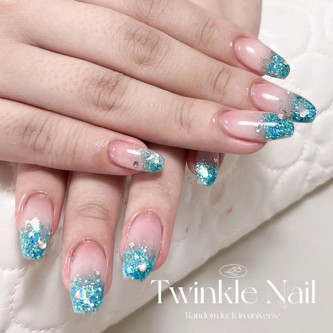 ネイル グラデーション ハート ラメ(グリッター) ラメグラデーション 夏ネイル Twinkle Nail Kuboのネイルデザイン