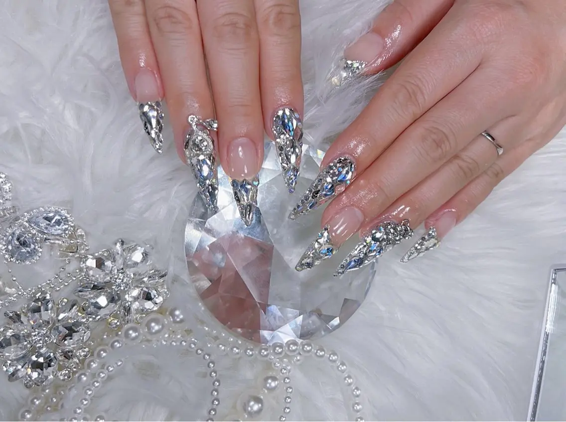 ネイル アートネイル オーロラネイル チークネイル 長さ出し フットネイル Miya _nailのネイルデザイン