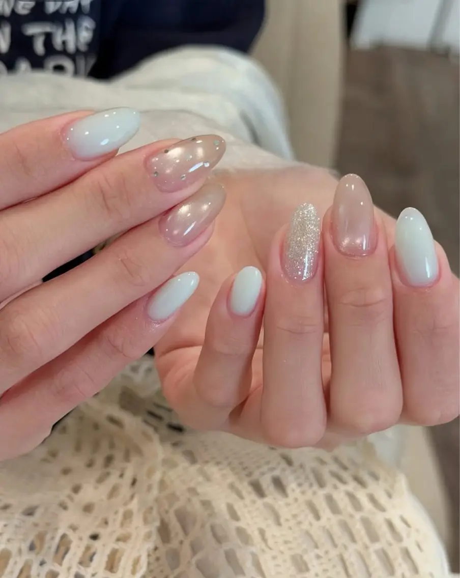 ネイル チークネイル ドット フレンチネイル グラデーション 韓国ネイル Minette nailrinrinのネイルデザイン