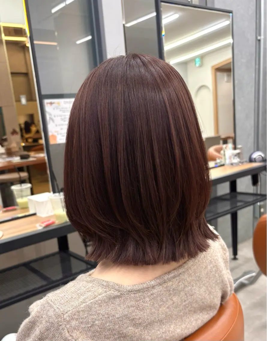 ミディアム カラー カット ヘアカラー 🫧透明感🫧 上岡夕理香のヘアスタイル