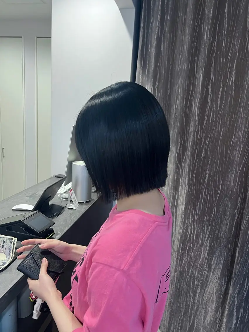 ショート 学生 カット ヘアカラー トリートメント 小番 茜海のヘアスタイル