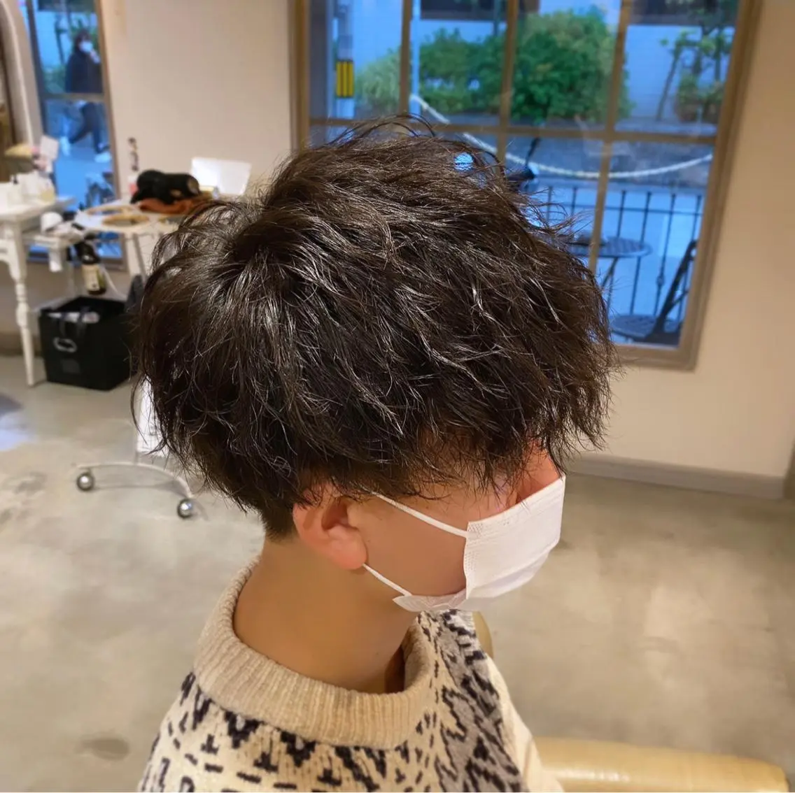 ショート パーマ メンズ メンズパーマ カット ヘアカラー パーマ トリートメント メンズパーマ 西條真治のヘアスタイル