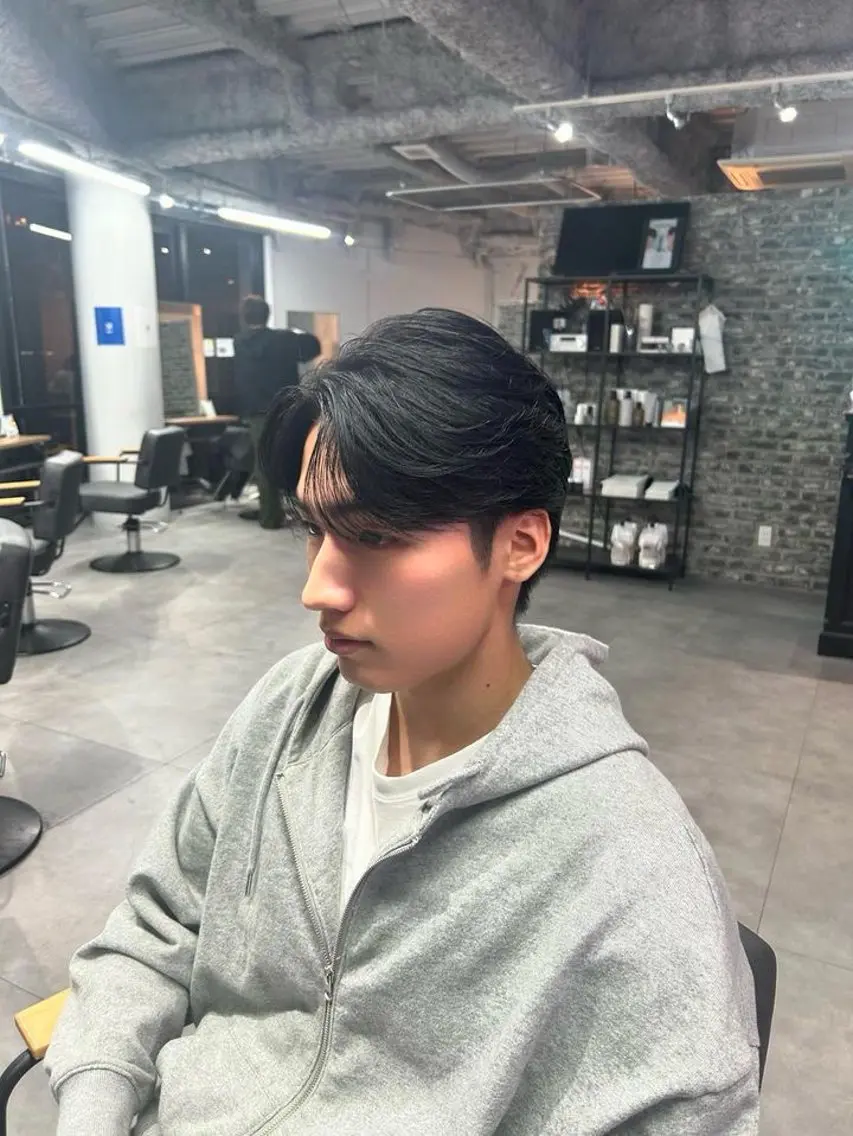 ミディアム ミディアムパーマ 韓国特化 なおきのヘアスタイル