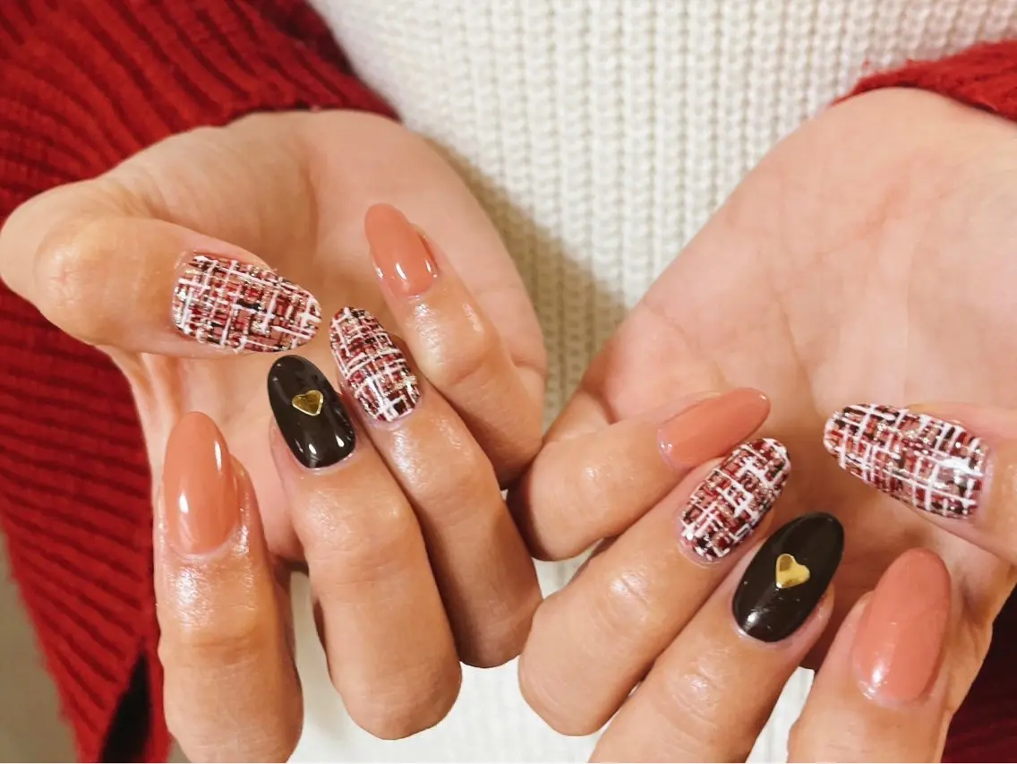 ネイル ジェルネイル マグネットネイル パラジェル ツイードネイル バレンタイン kiki nail &brow二子玉川のネイルデザイン