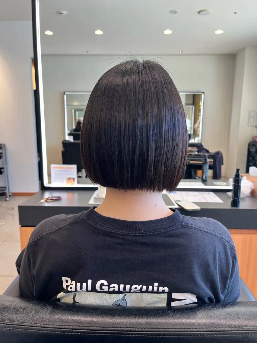 ショート 髪質改善 ショートヘア カット 縮毛矯正 顔周りレイヤー 髪質改善 / AYUのヘアスタイル