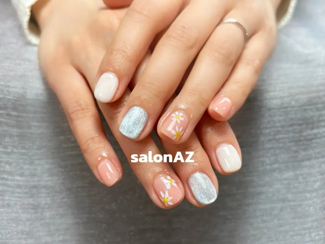 ネイル 桜ネイル 長さ出し フットネイル フレンチネイル ジェルネイル salon AZのネイルデザイン