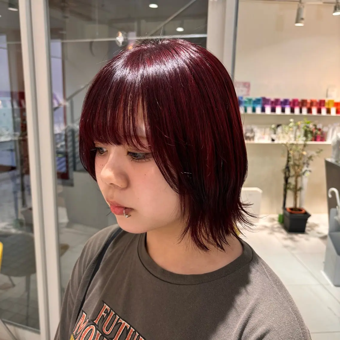 ショート カラー レッドカラー 由比藤理子 ブリーチカラー🌈のヘアスタイル