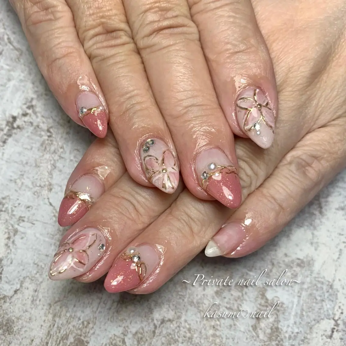 ネイル ラメ(グリッター) マグネットネイル ミラーネイル ニュアンスネイル 冬ネイル KASUMI♡ Nailのネイルデザイン