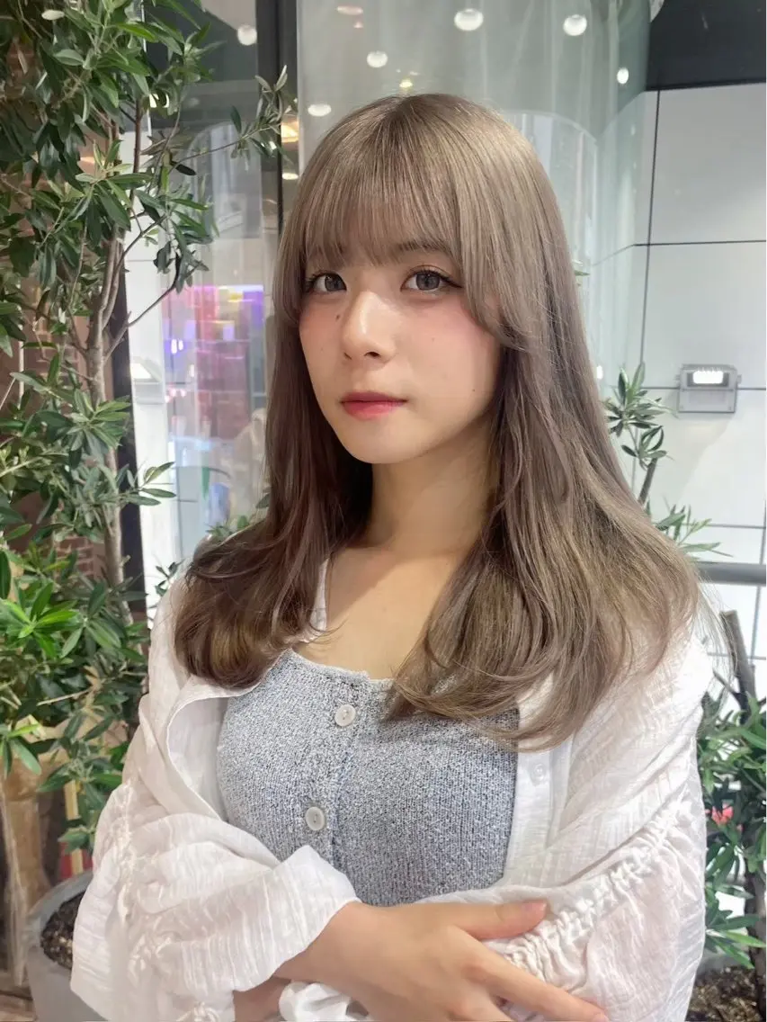 カラー ベージュカラー ブリーチ ケアブリーチ ダブルカラー イヤリングカラー ヘアカラー 艶髪カラー🫧 髪質改善🪼レアのヘアスタイル