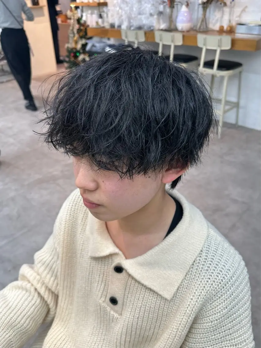 ショート パーマ メンズ JINKIメンズ特化 メンズカットパーマのヘアスタイル