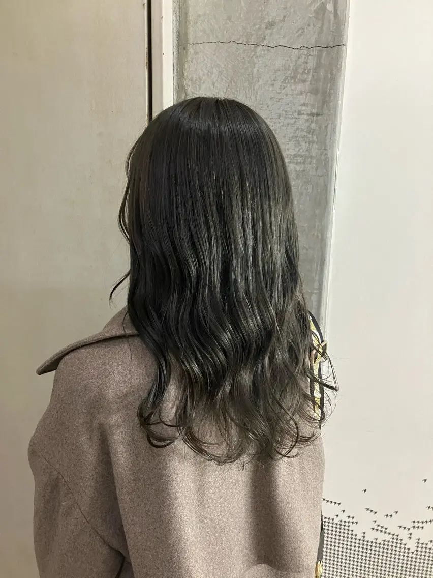 セミロング 清村 和音のヘアスタイル