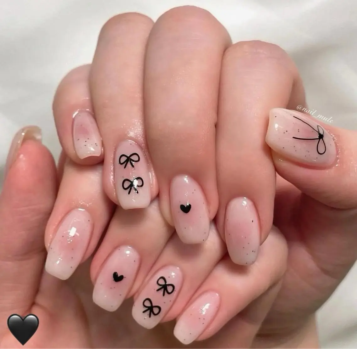 ネイル シンプルネイル akina nailsのネイルデザイン