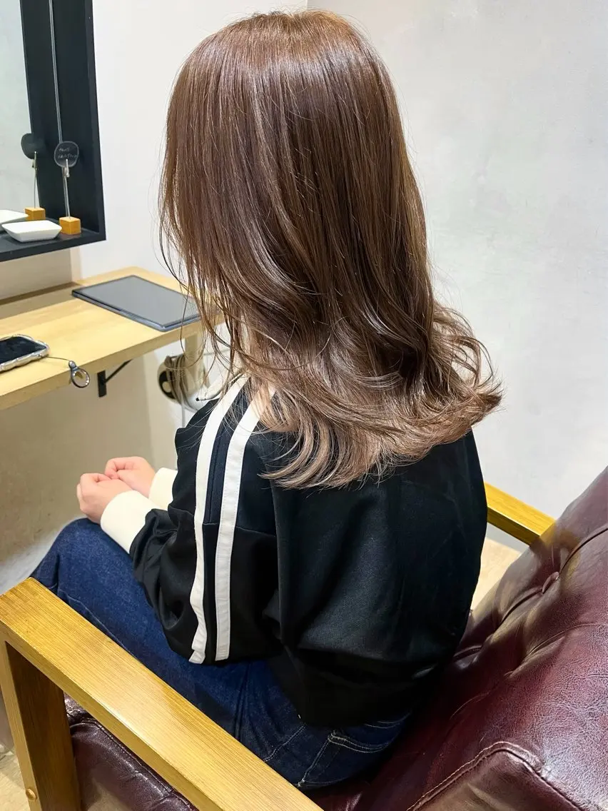 【ミニモ価格💨】インナーケアブリーチ＋オンカラー［吉祥寺/レイヤーボブ/顔周り/デザインカラー/ポイントカラー］の写真