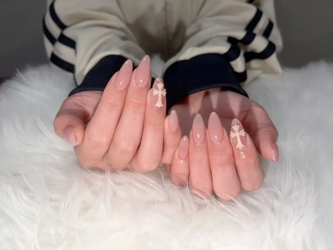 ネイル ハンドネイル BERA NAILSのネイルデザイン