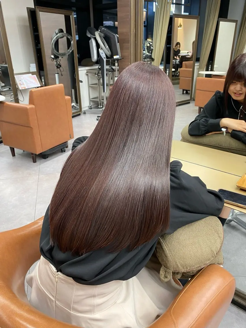 ⭐️カット + 超高濃度水素カラー+トリートメント⭐️の写真