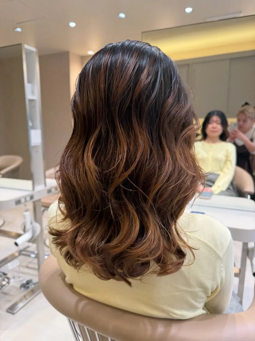 ミディアム パーマ ミディアムパーマ カット パーマ 阪上 沙織のヘアスタイル