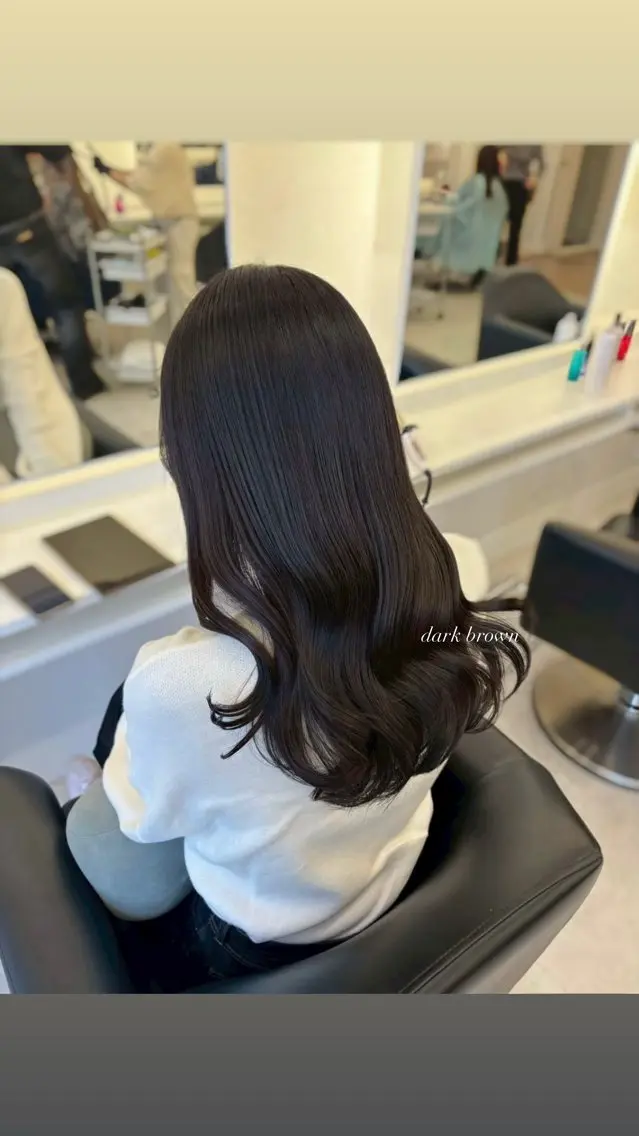 ロング ヘアカラー ParveMix 宮﨑 梨里のヘアスタイル
