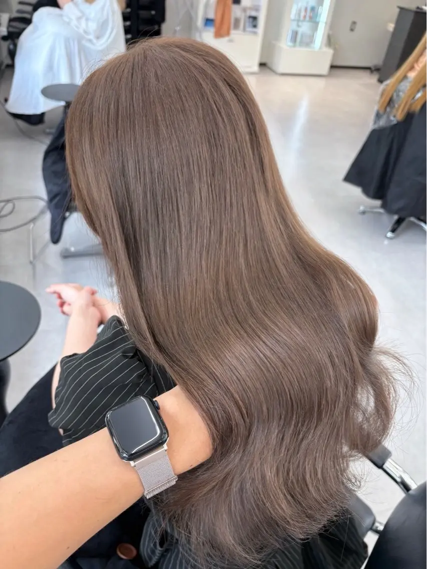 ロング カラー ベージュカラー ブリーチ ヘーゼル ブリーチなしカラー カット ヘアカラー ヘアモデル募集中‼️ Ardore/タクミのヘアスタイル