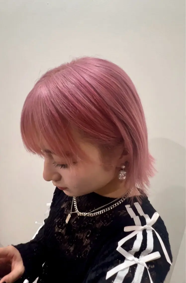 ミディアム カラー ピンクカラー 山﨑 雅史のヘアスタイル