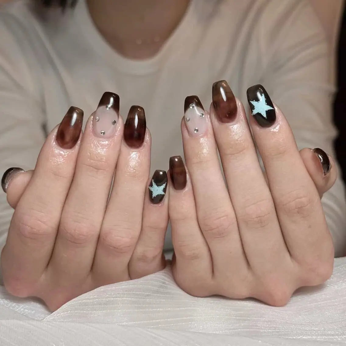 ネイル Mio nail Osakaのネイルデザイン