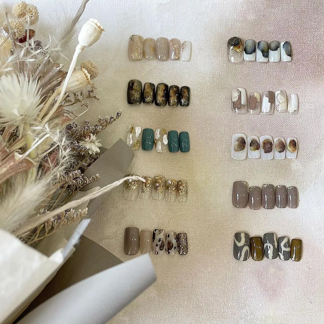 ネイル フットネイル ジェルネイル 韓国ネイル マグネットネイル ニュアンスネイル nail◯ petitnanoのネイルデザイン