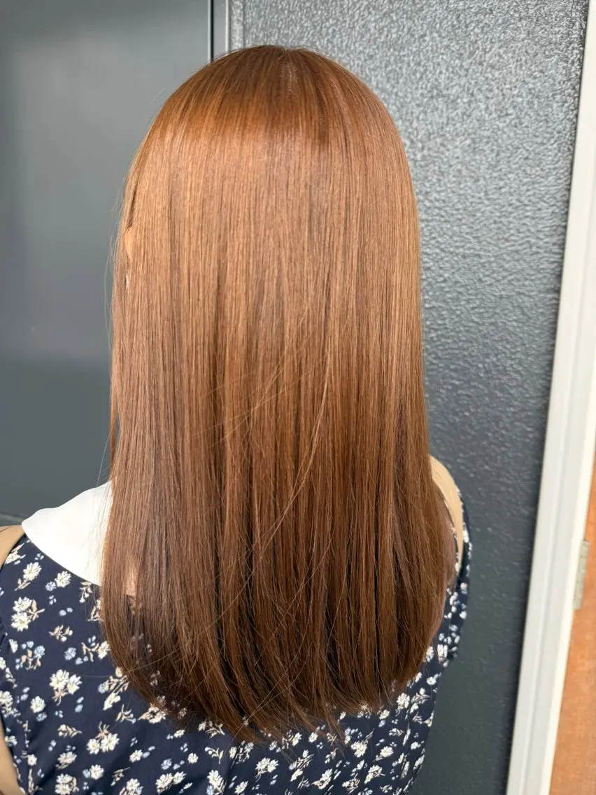 セミロング カラー ヘアカラー 太田 結愛のヘアスタイル