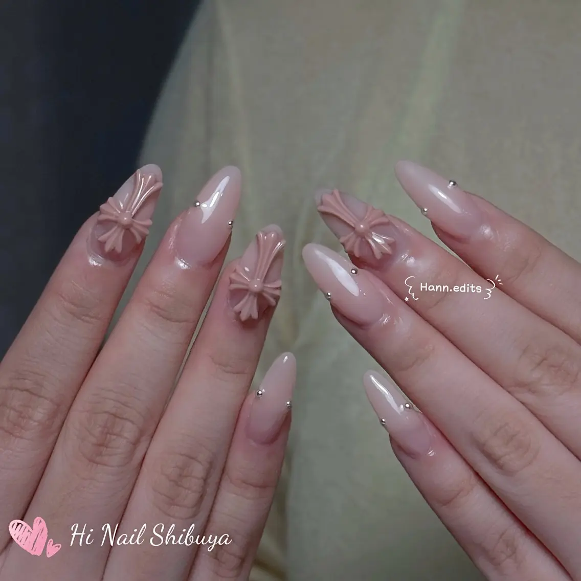 ミディアム ハンドネイル ハンドケア Hi Nail Shibuyaのネイルデザイン
