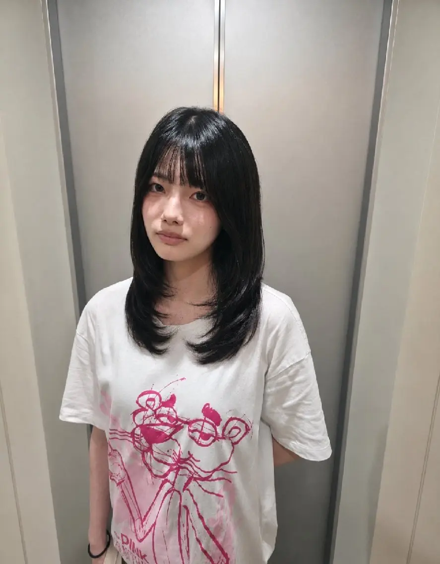 カラー ミディアム ブリーチ インナーカラー 髪質改善 縮毛矯正 カット ヘアカラー トリートメント OMA カタギシのヘアスタイル