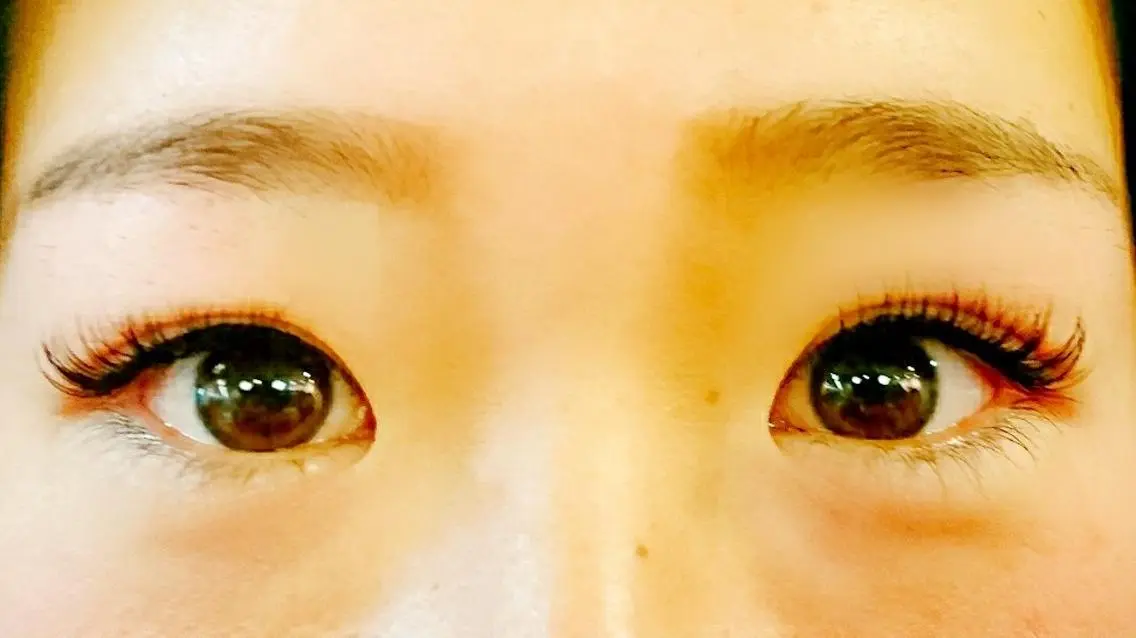 マツエク・マツパ Dカール 目尻長め blossom🌺 井比のマツエク・マツパデザイン