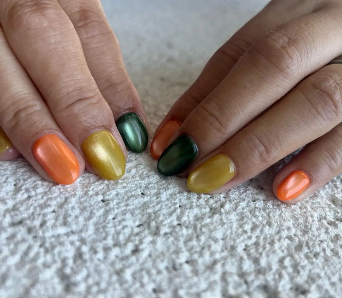 ネイル マグネットネイル ワンカラーネイル plus nails まみのネイルデザイン