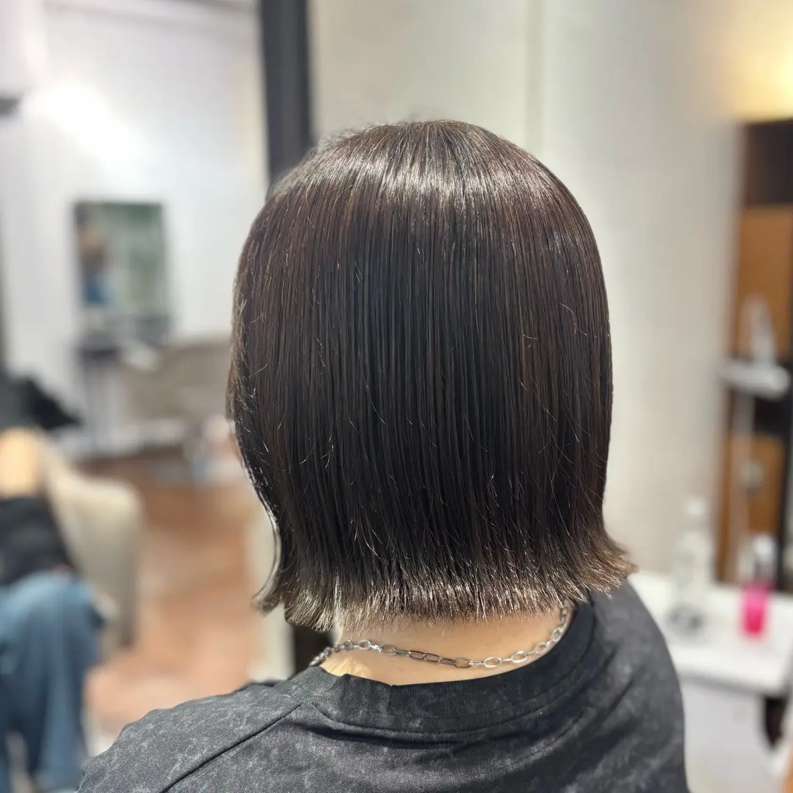 ワンレングスカット＋高濃度水素カラーの写真