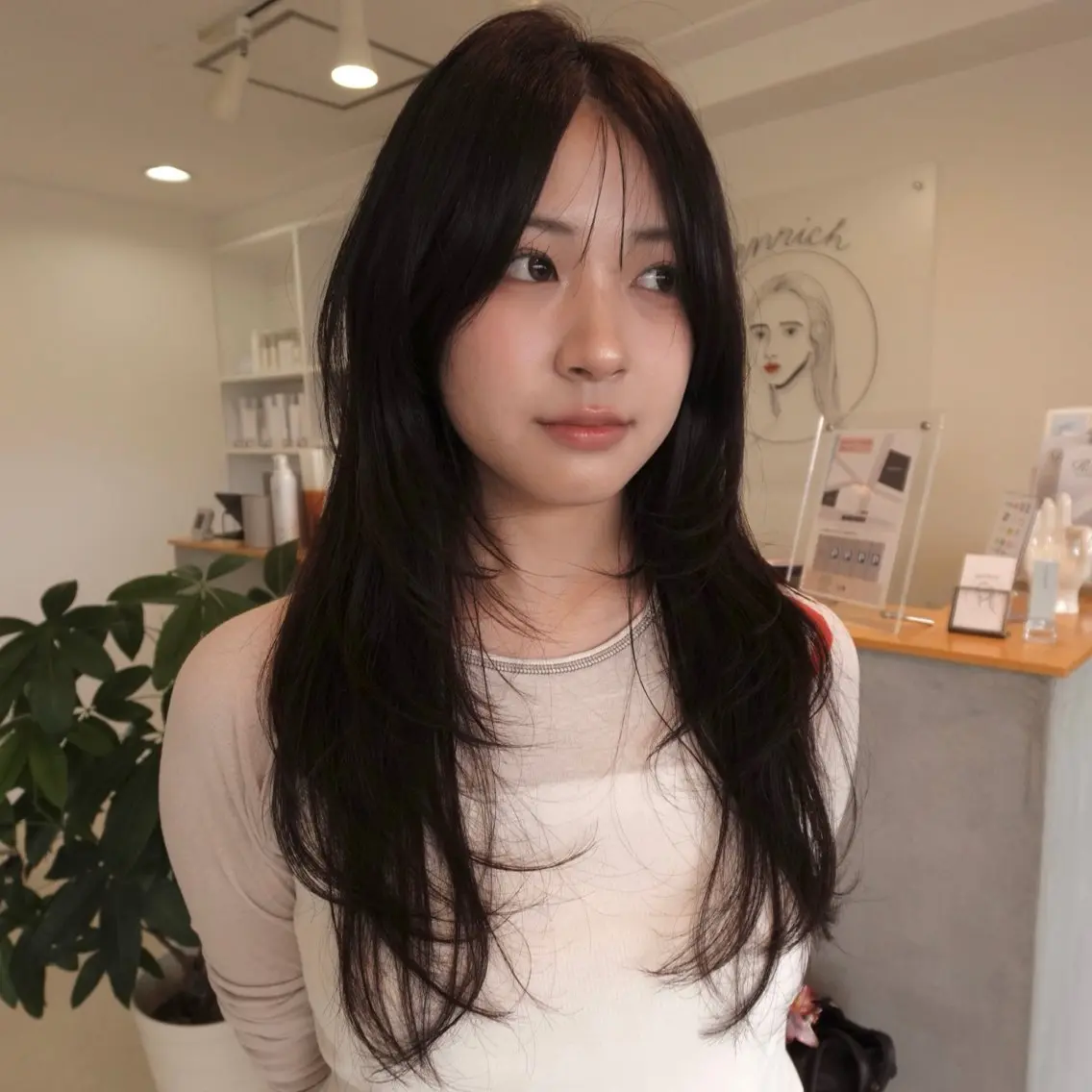 ロング ハッシュカット ハイレイヤー レイヤーカット 似合わせカット カット ハッシュカット・ハイ レイヤー/kanonのヘアスタイル