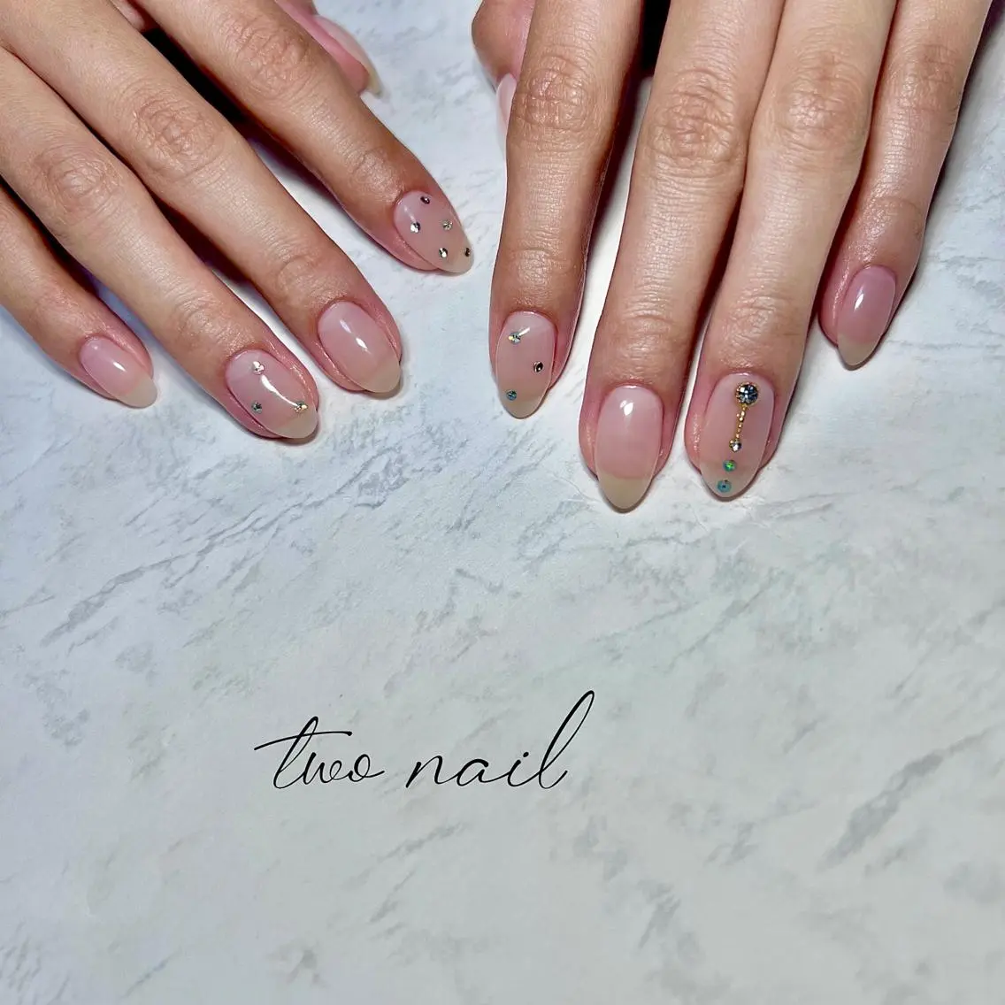 ネイル アートネイル フットネイル ハート ニュアンスネイル ホワイト ハンドネイル two nailのネイルデザイン