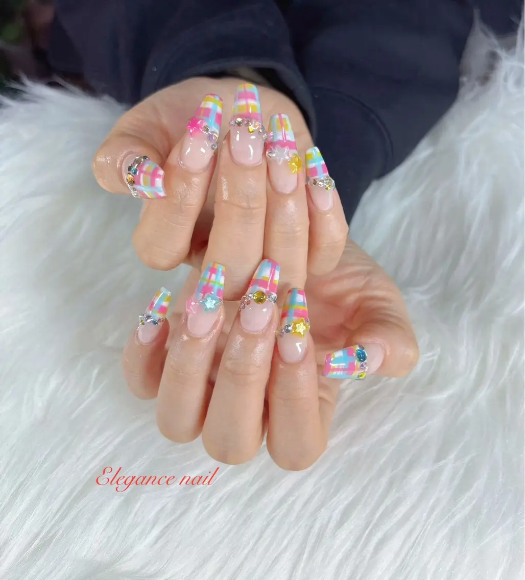 ネイル Elegance Nail本厚木店舗のネイルデザイン