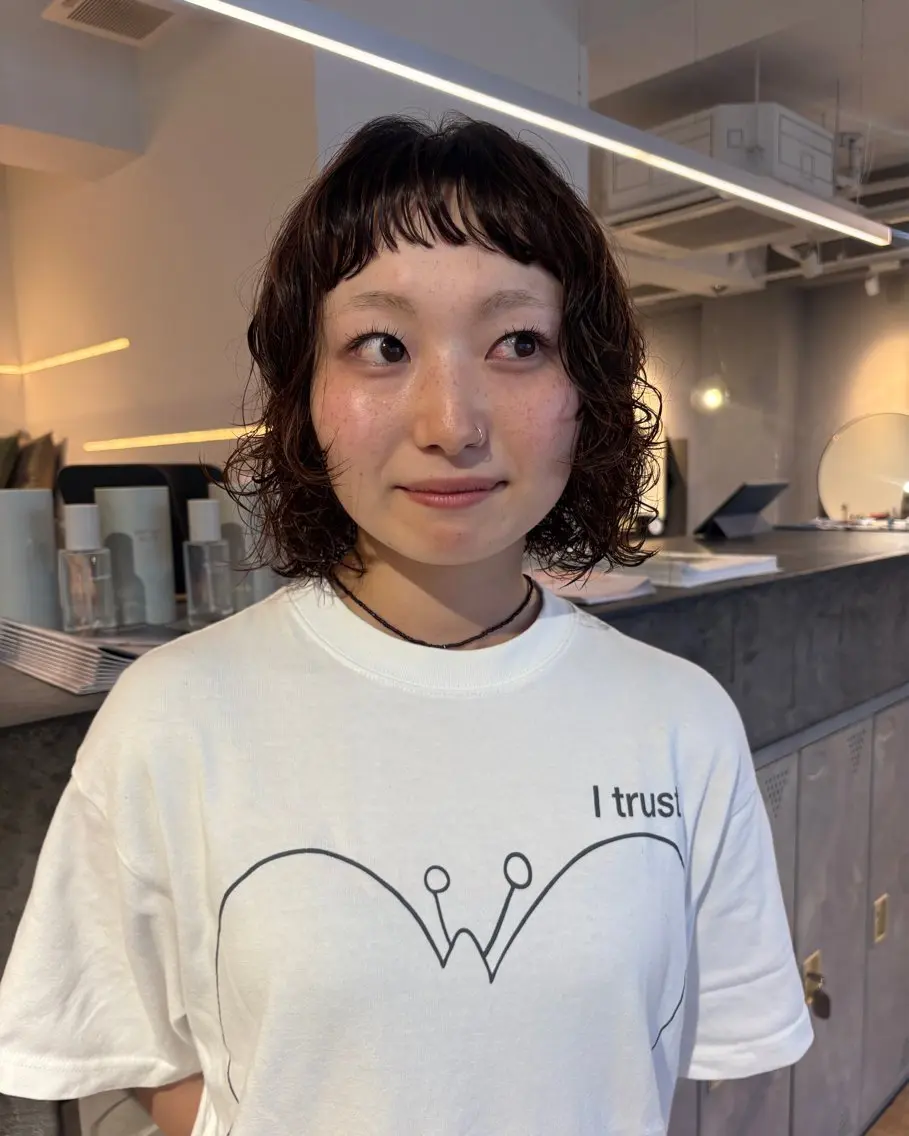 ショート パーマ カット パーマ 大阪|似合わせパーマ ヤマシタミウ🌀のヘアスタイル