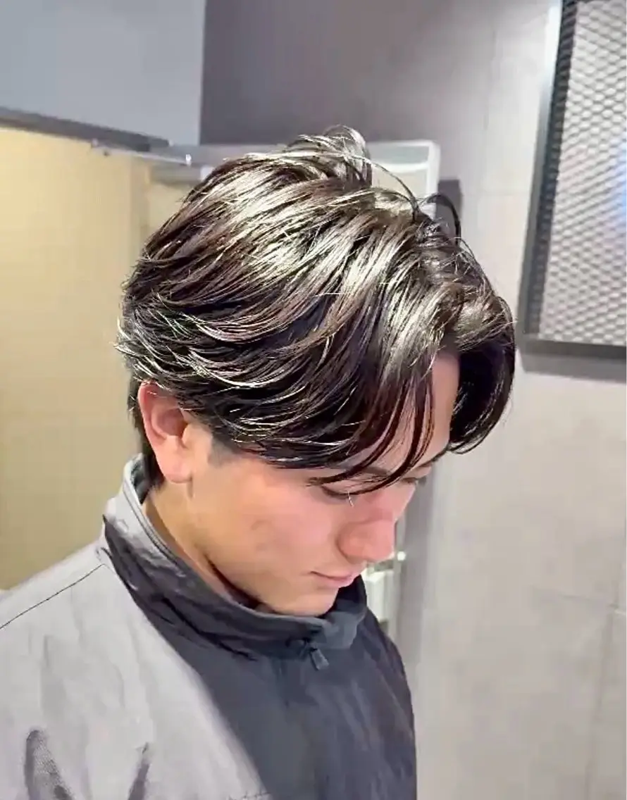 パーマ メンズ フェザーパーマ メンズパーマ センターパート/フェ ザー🔥SHUYAのヘアスタイル