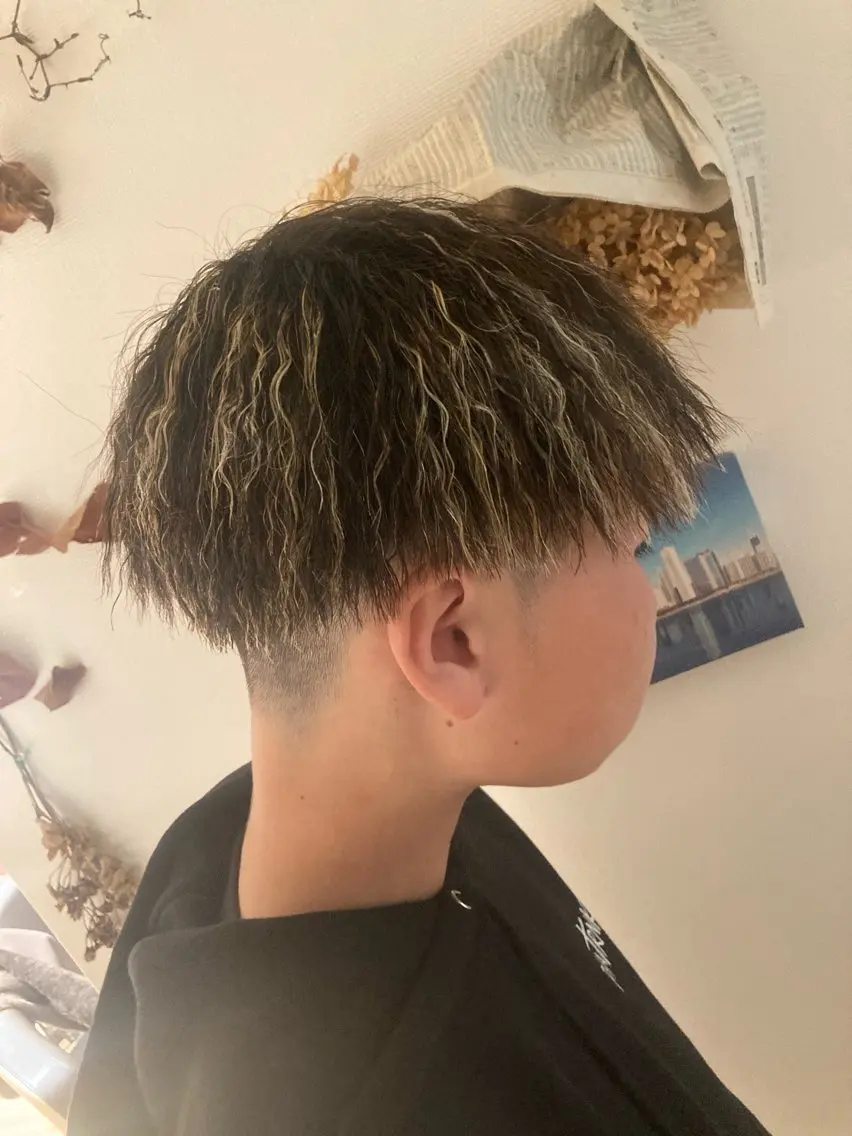 【無造作ツイスト】カット+パイルツイストパーマ¥12000の写真